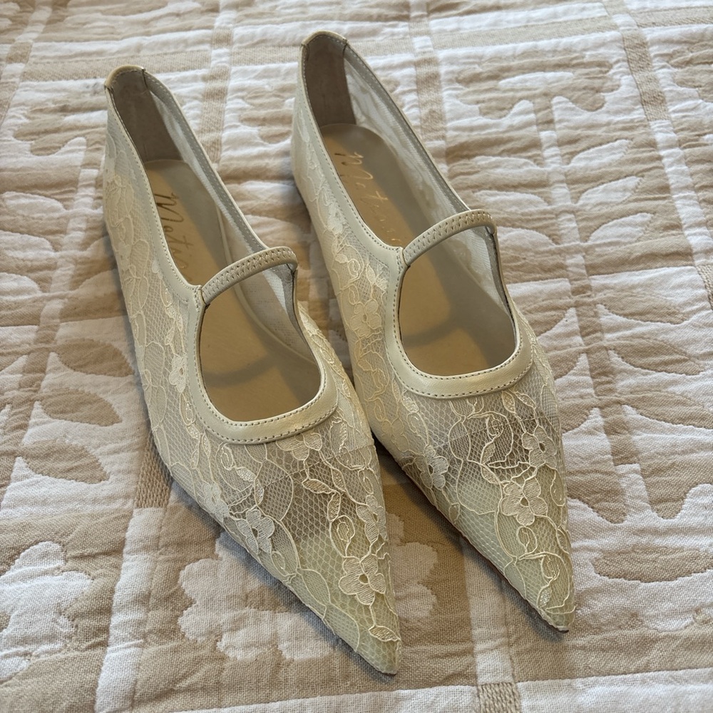 Matisse Cream Lace Flats